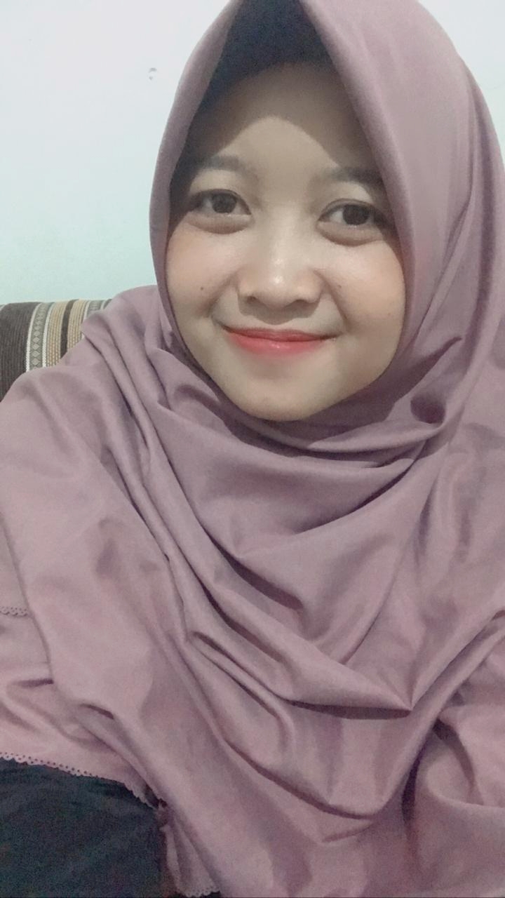 Nunik Siti Nurzanah